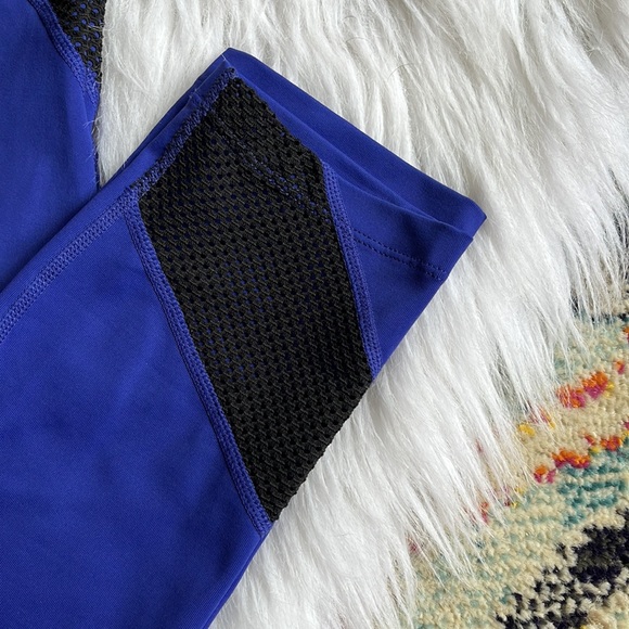 DKNY Mesh Panel Cropped Legging, Blue/Black, XS - Picture 2 of 5